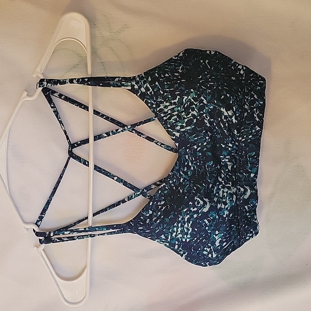 Old na y sports bra